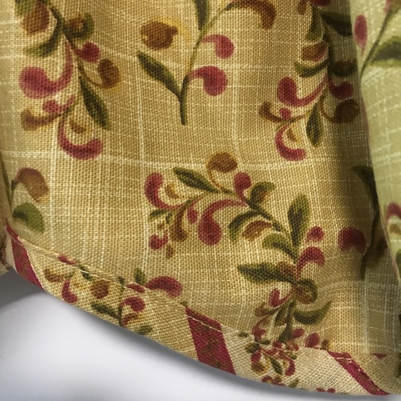 REVERSIBLE VALANCE BETTER HOMES & GARDENS FLORAL
